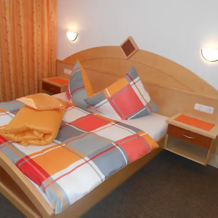 Apart Zangerle Kappl  Room photo
